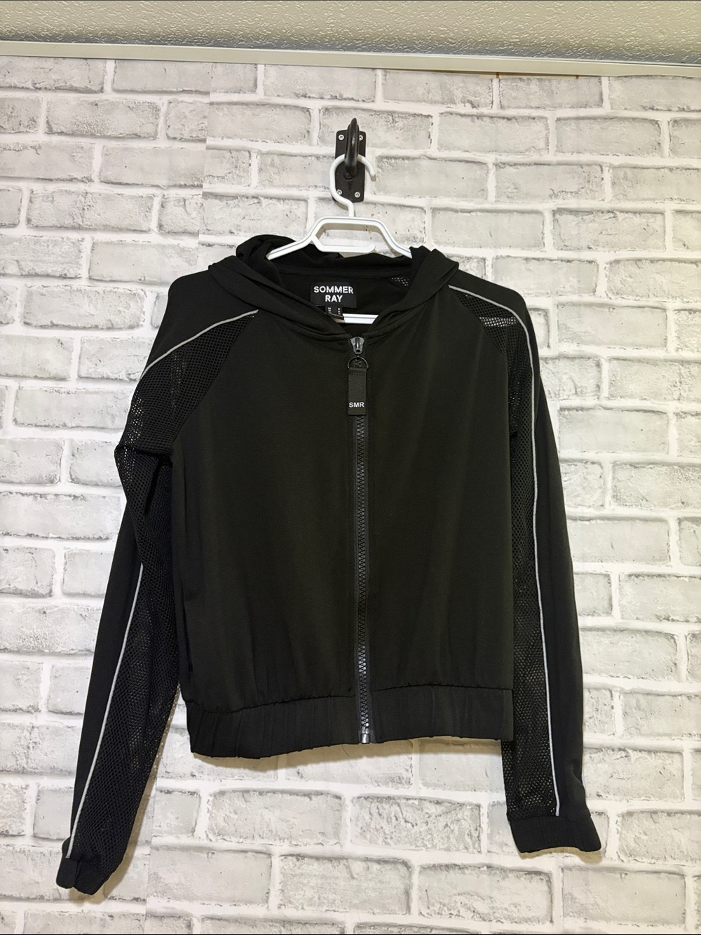 Sommer Ray Black Hooded mesh Jacket, medium